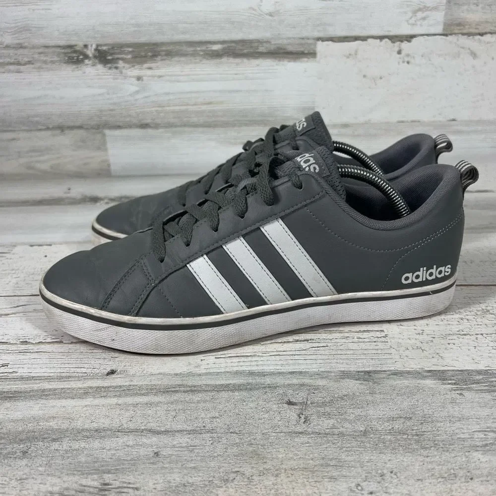 ‎Assistant Mens 10.5